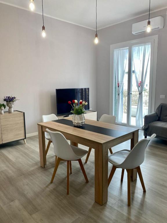 Stefy House - Apartment in Cagliari- super Balcony - 1