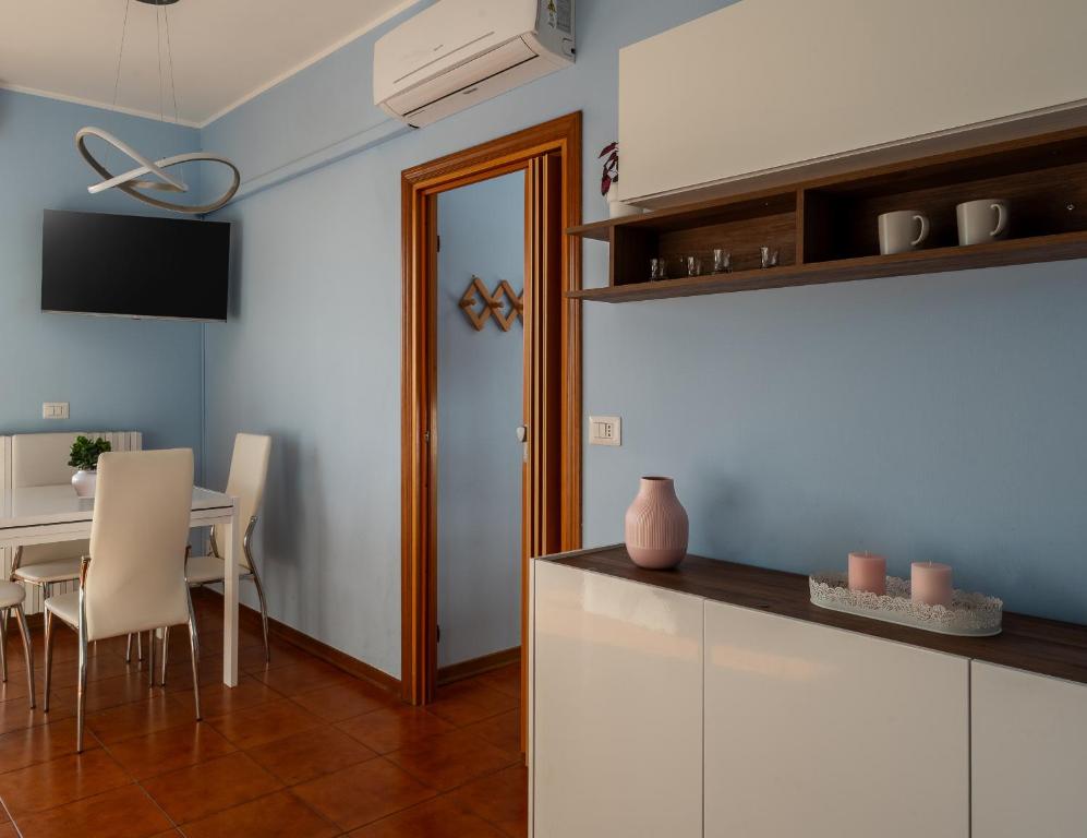 Your Family Beach Apartment Rimini - Il Lupo Affitta - 4