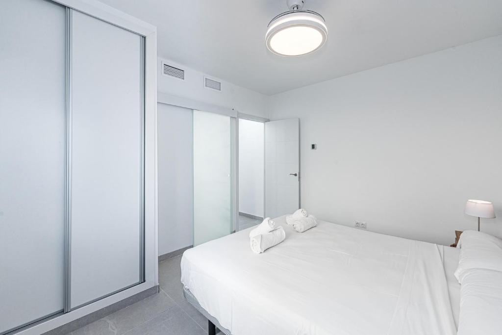 Paloma Central Apartment - 3 min walk to Balcon de Europa & Beach - 3