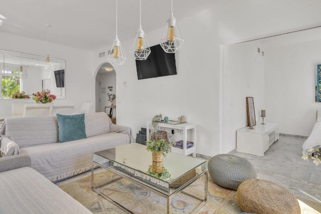 Marbella Real Golden Mile - 4 Bedroom Apartment by Finest Rentals - 5