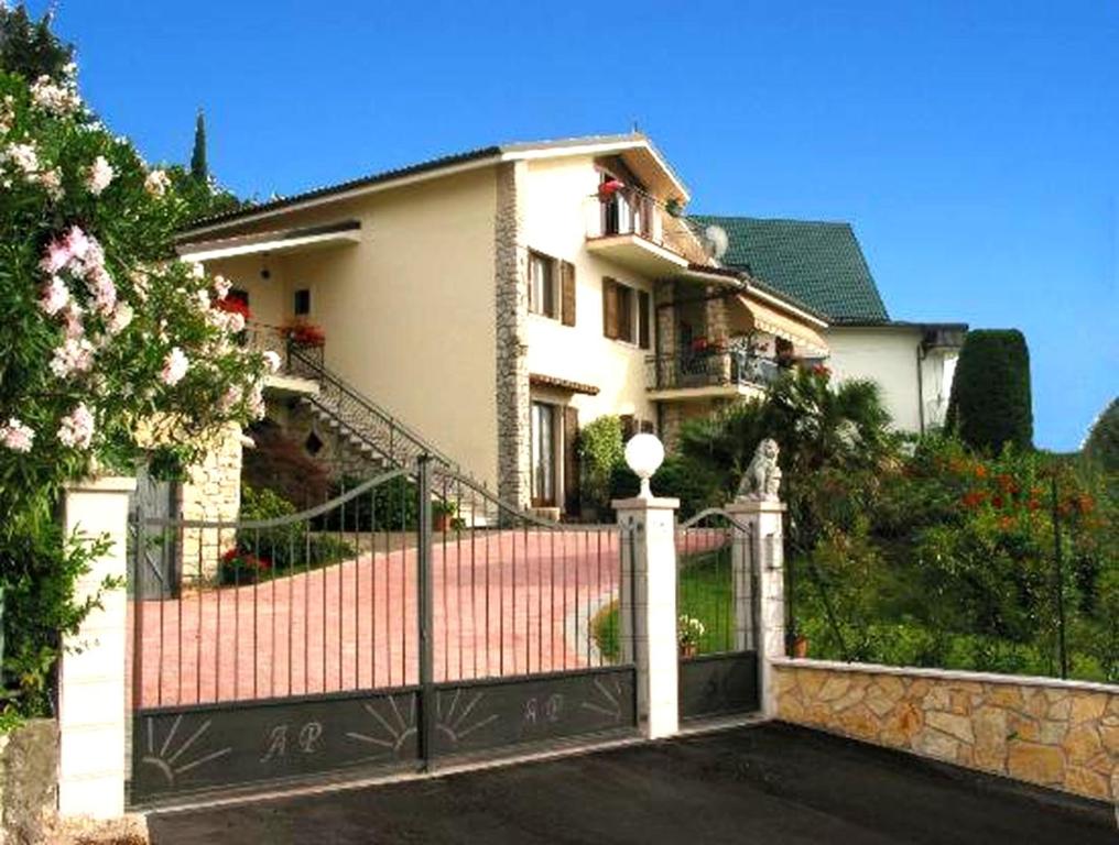 Bed and Breakfast Due Leoni - 2