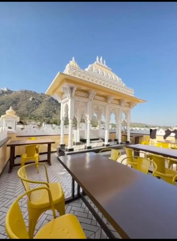 Shree ji palace hotel 