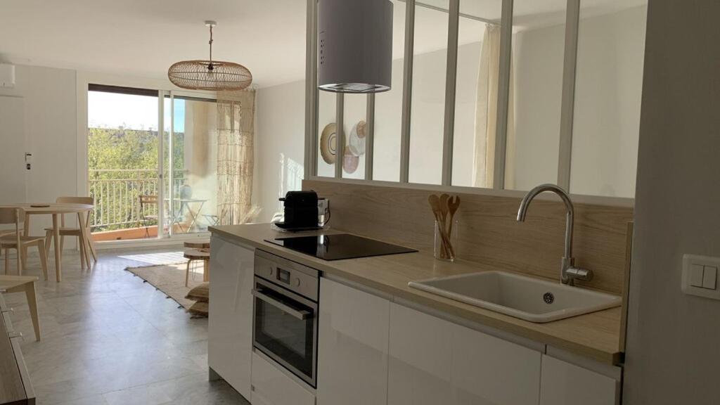 Charmant appartement 44 m2 vue mer à 350m de la plage - 2