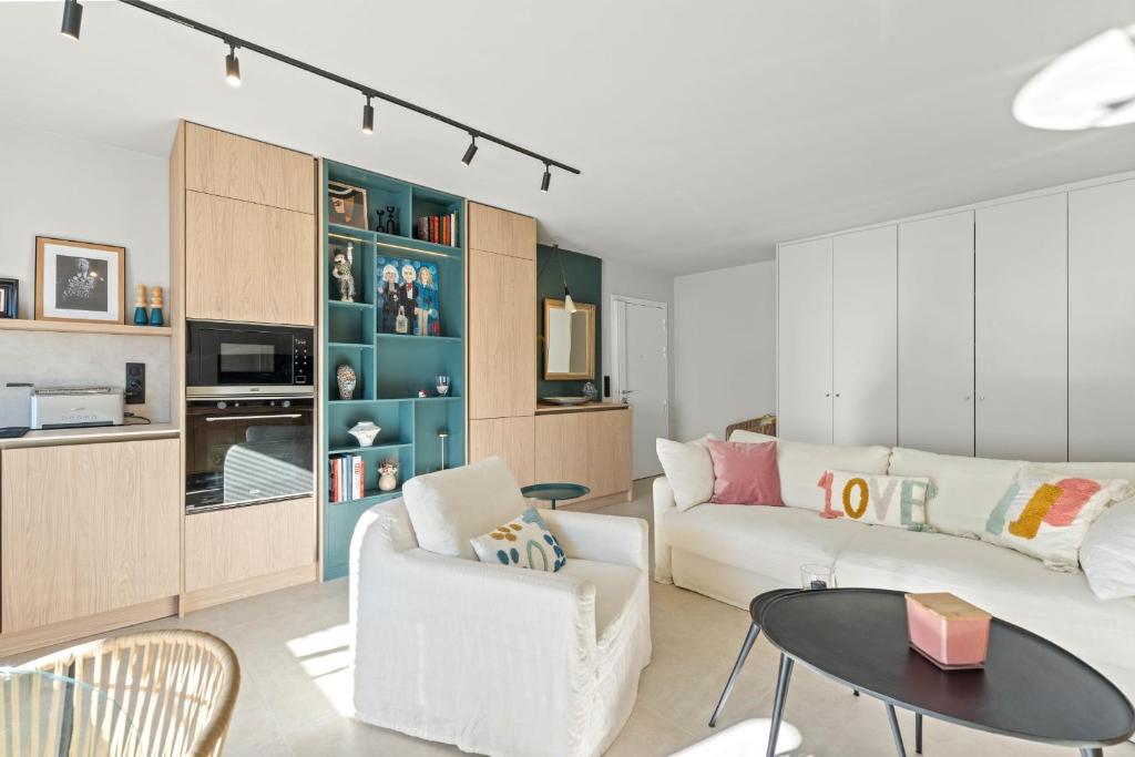 REF 2037 - Appartement à Louer Vue Mer - 4