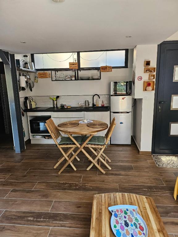 Pied à terre - 2