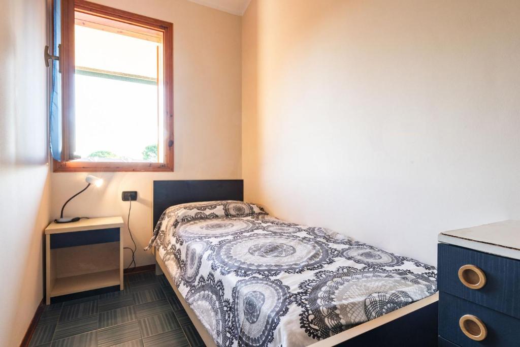 Charming townhouse with a shared pool and garden - 5