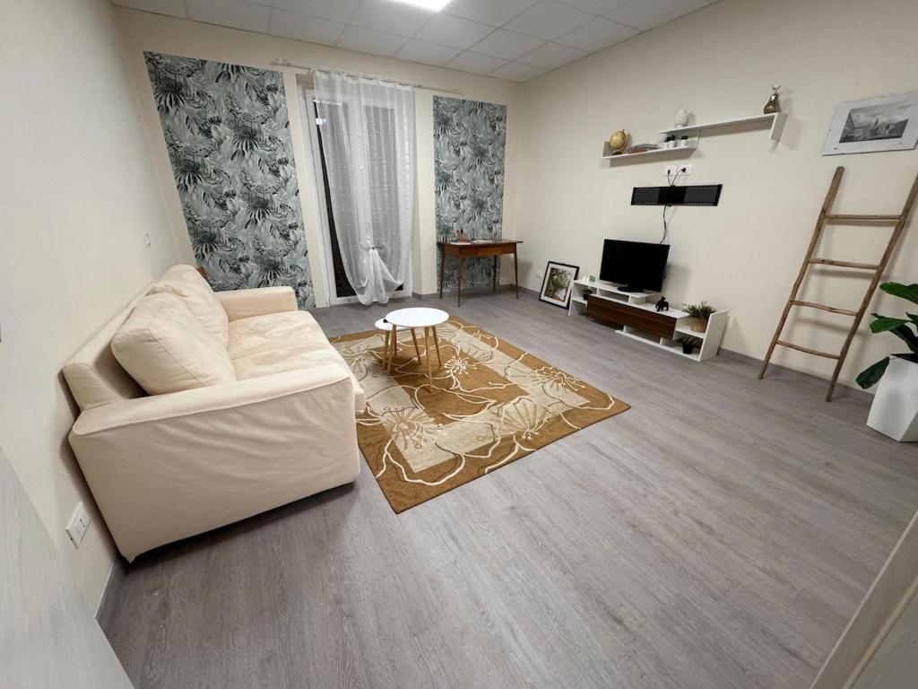 Elegant Suite in the Heart of Lingotto-Comfort & Style - 1