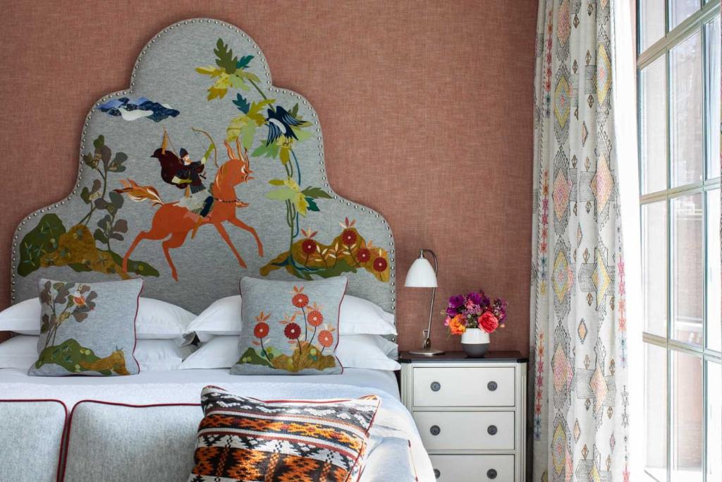 The Whitby Hotel — Hotel rooms in New York City, New York State