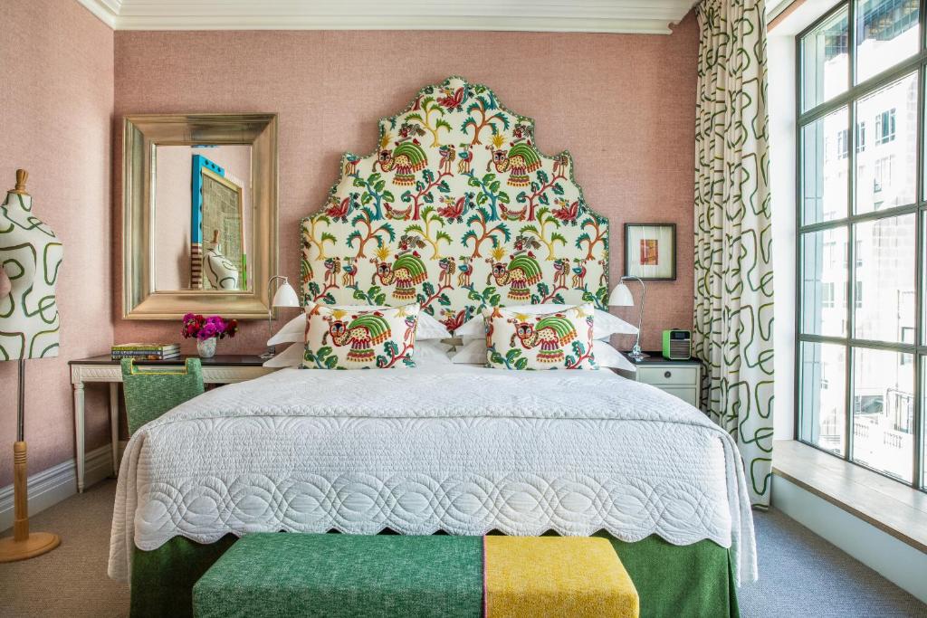 The Whitby Hotel — Hotel rooms in New York City, New York State
