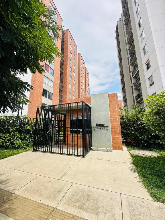 Apartamento hogar del Sol, balcón y descanso - 2