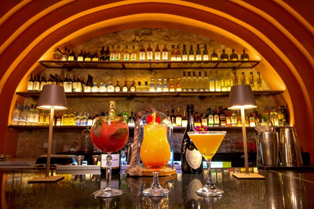 Bar/lounge