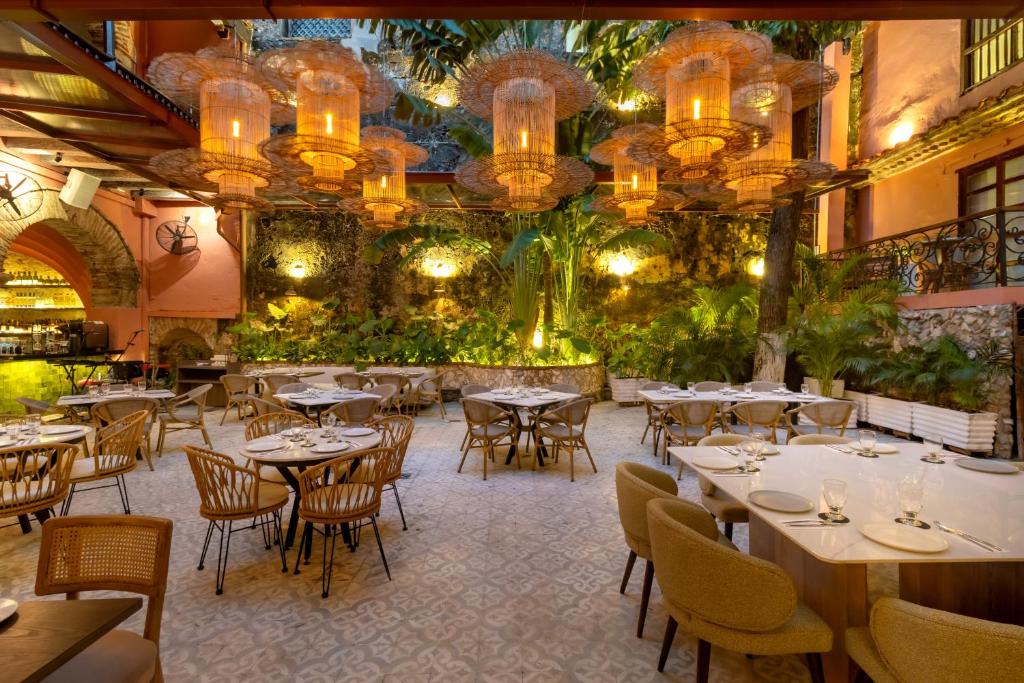 El Marques Hotel Boutique By GEH Suites - 2
