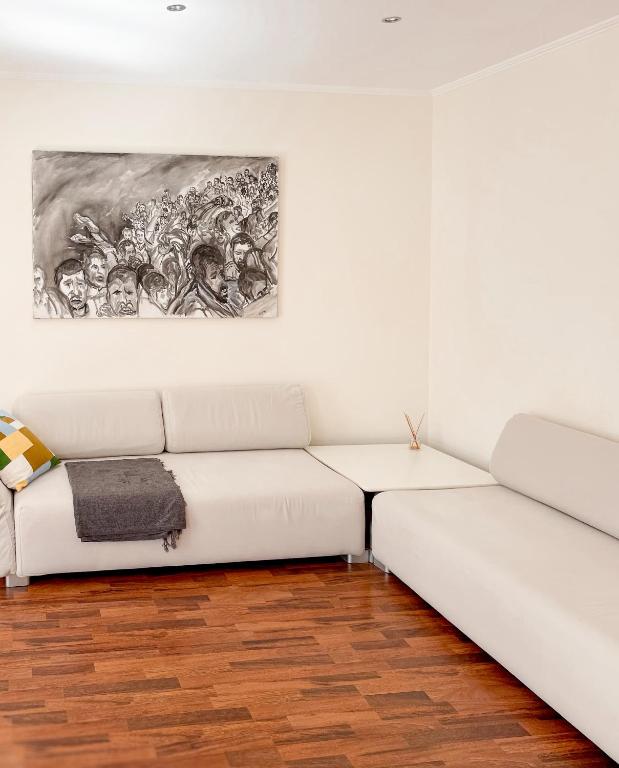 Hyper-centre, Air-conditioned apartment with balcony - 4