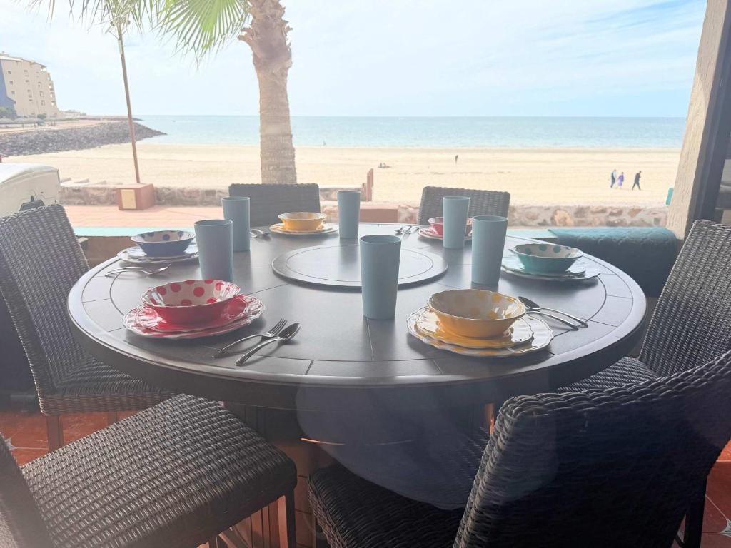 Las Gaviotas 2BR 2BA Ocean View 1st FL- 413 - 1