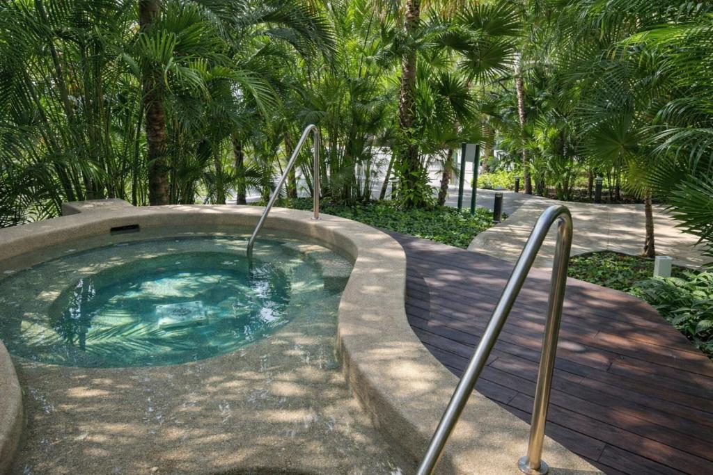 3B Deluxe w/Private Pool near Golf Course - 1