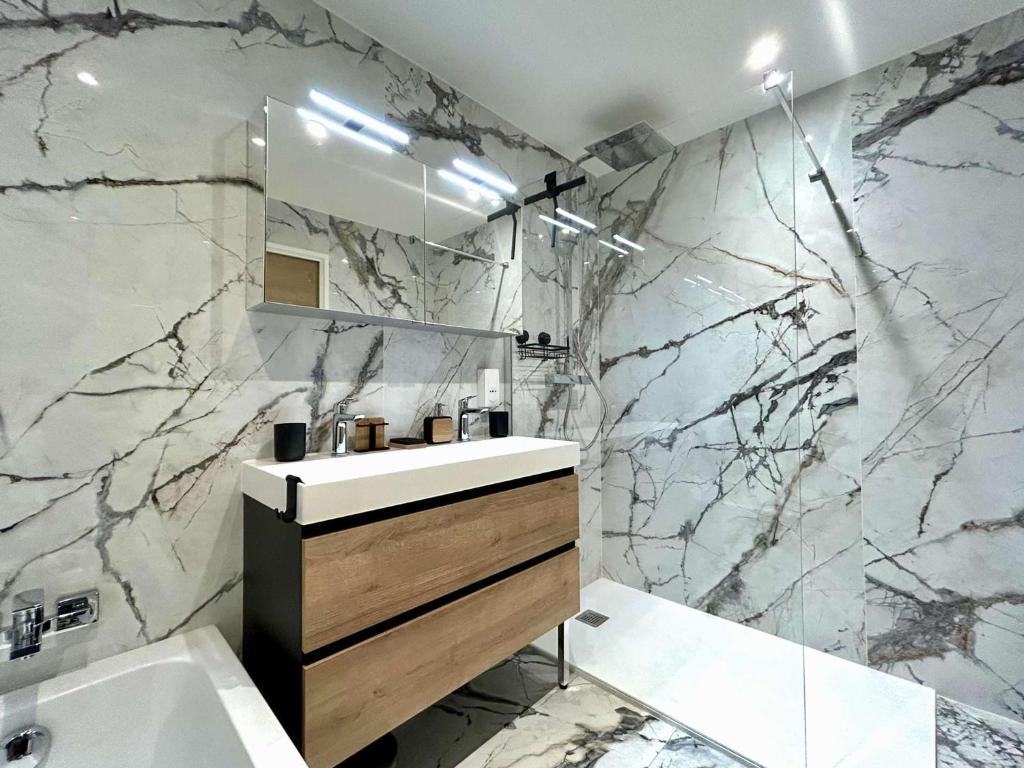 Appartement Neuf 3 Pièces - 4 Pers - Terrasse à Briançon - FR-1-330C-161 - 5