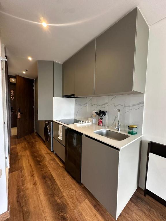 Loft Moderno calle 97, Coworking Jacuzzi y Turco - 3