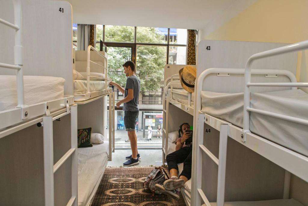 Pars Tailor's Hostel - 3