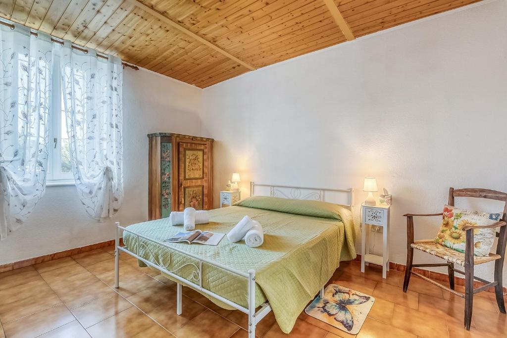 Butterfly Apartment: Lake Maggiore Luino Apartment with Balcony - Happy Rentals - 5