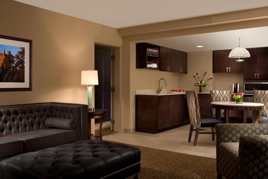 Bar/lounge