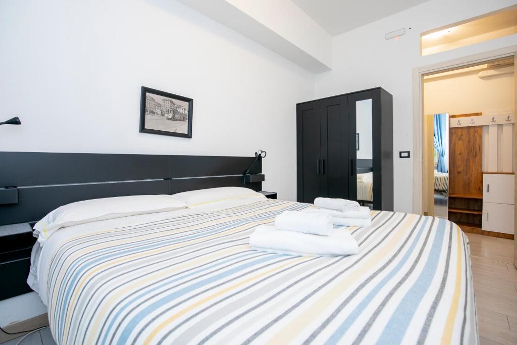 H2ome Balbi Palazzo Reale Stazione Principe , parcheggio su richiesta - 2
