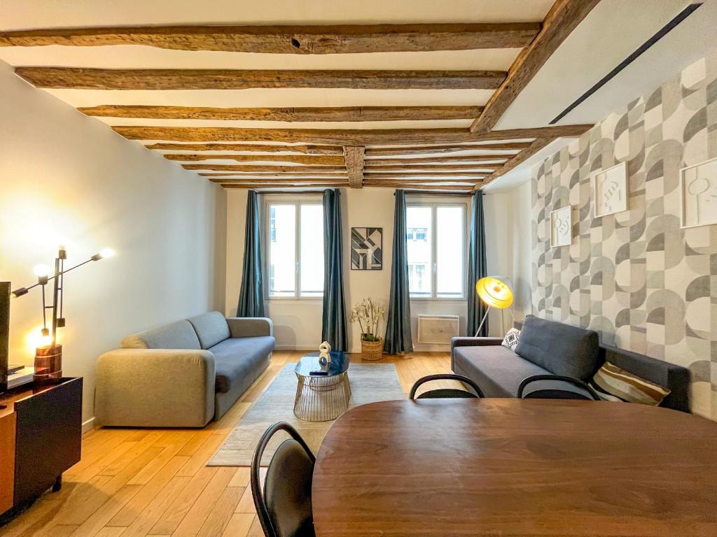 Urban Flat 97 - Spacious 1 Bedroom in Paris - 1