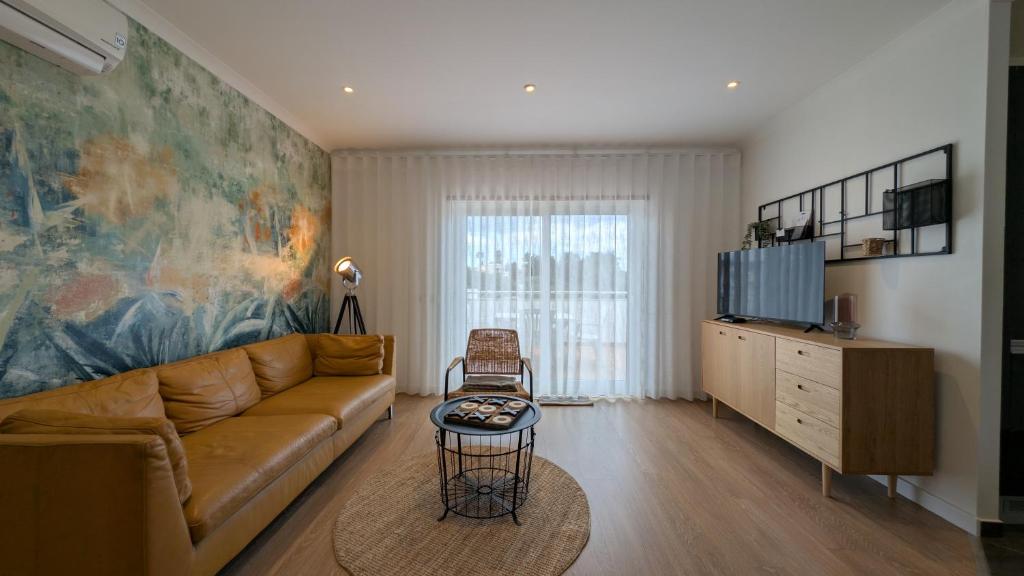 Balcony/terrace, Pine Tree Seaside Apartments 500m to Beach in Albufeira