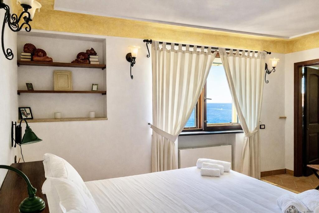 Hotiday Positano Sea View - 4