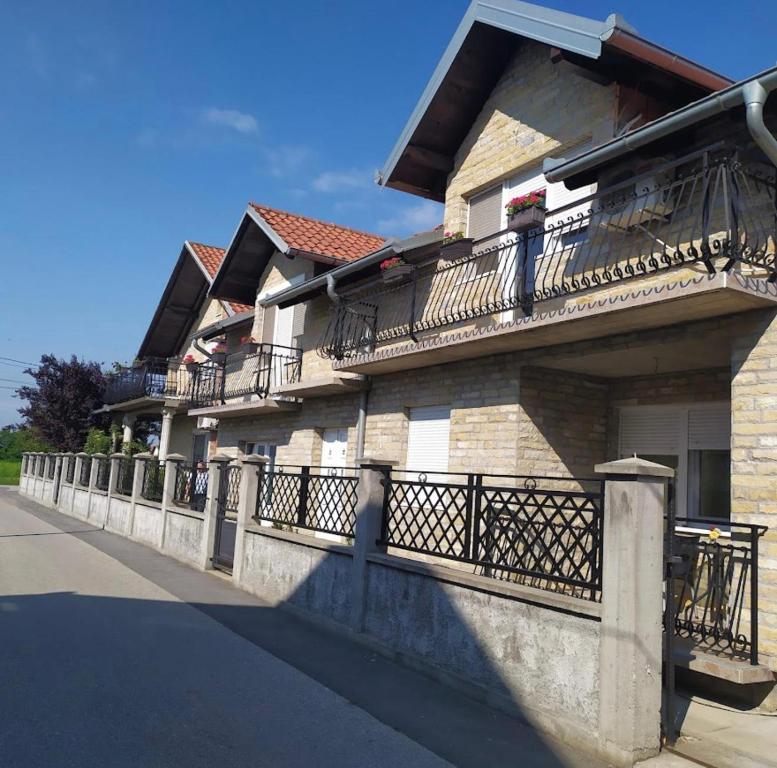Elegance Apartman - 1