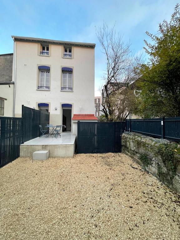 Exceptional Apartment - Terrace 2P Oullins - 4