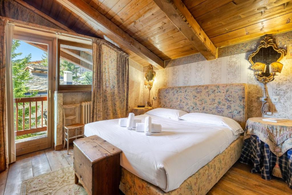Hostdomus - Imperial Chalet 1 - 5
