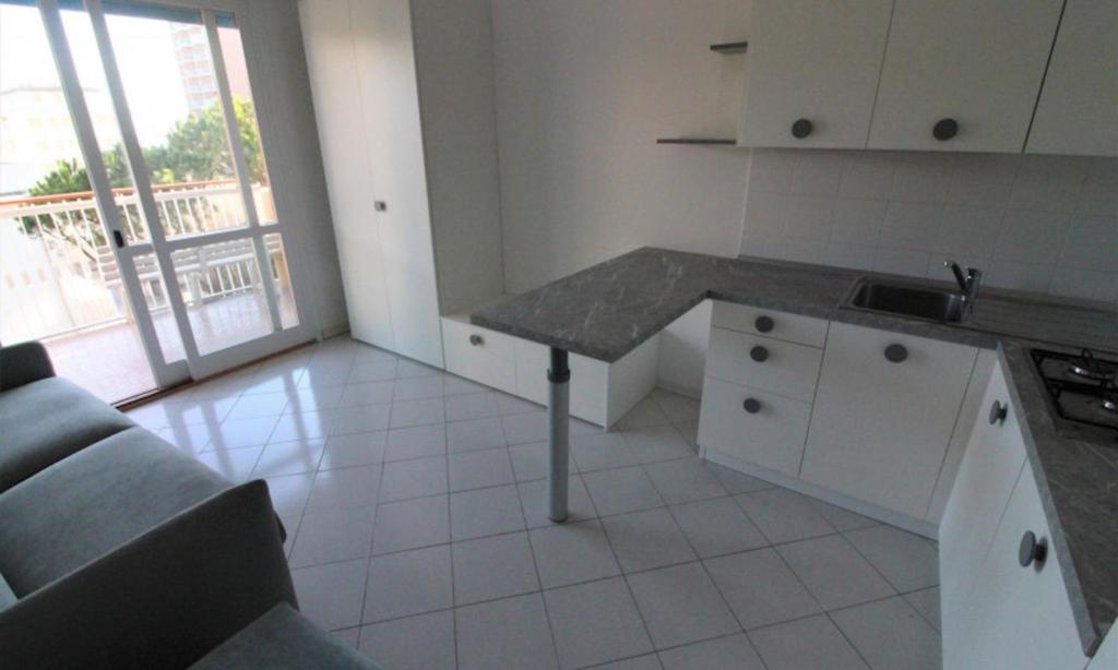 Studio with shared pool - 4