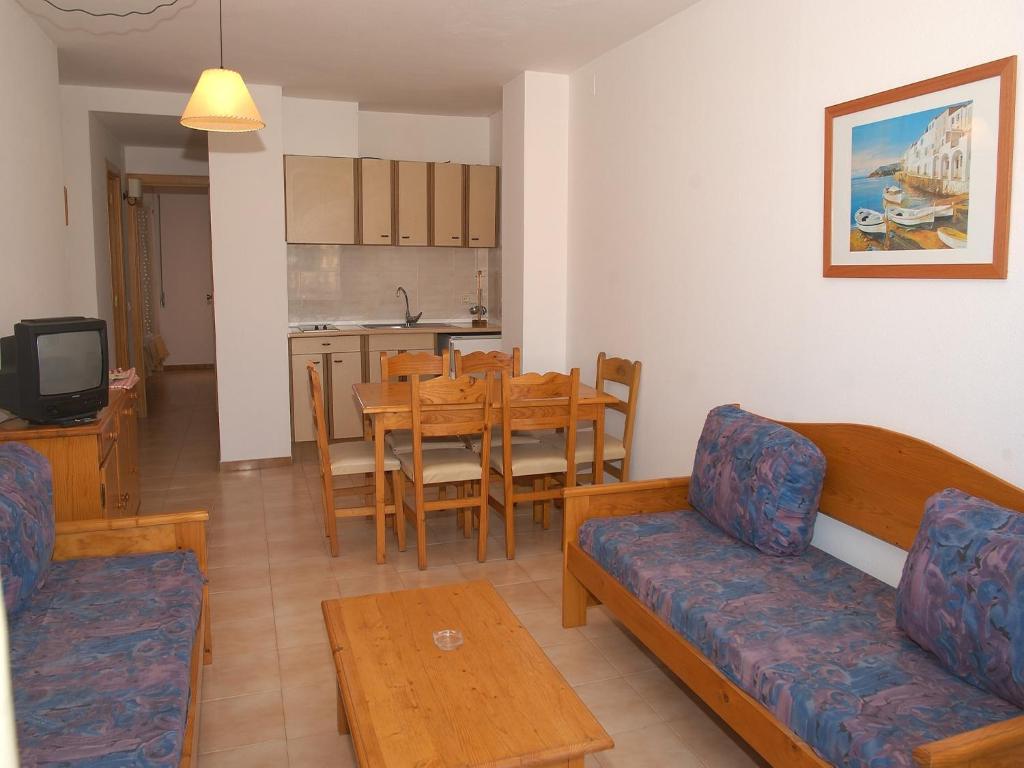 Apartment in Empuriabrava by the Beach - 4