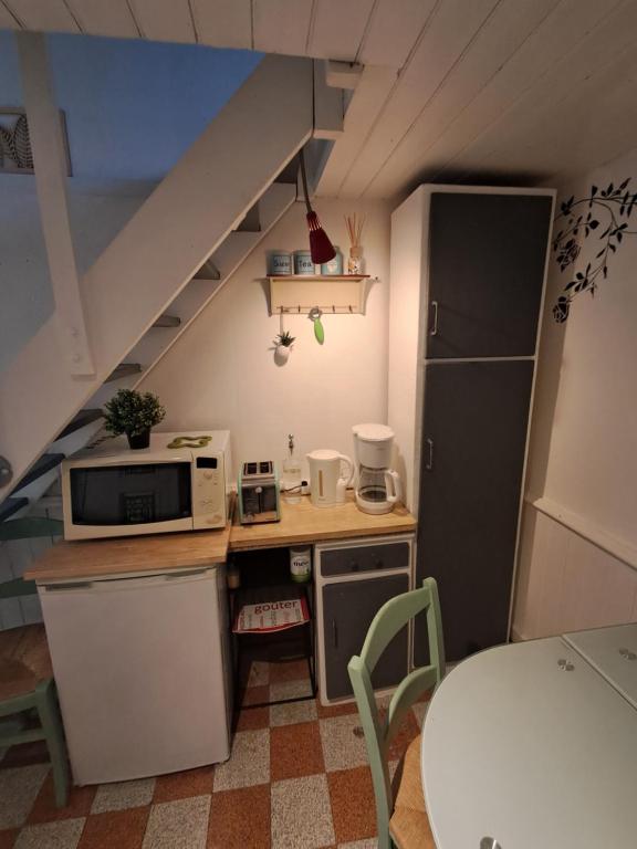 P'tite maison atypique avec terrasse - 4