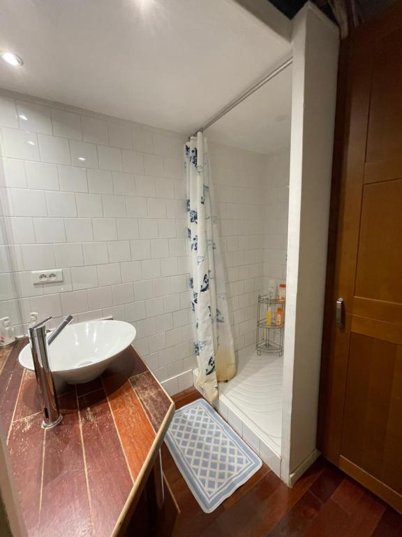 Duplex 6 personnes, ascenseur, zone pietonne, 1 bis Rue Aude - 2