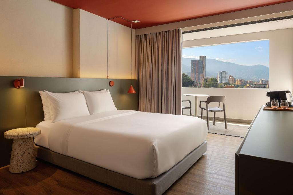 Loma, Medellin, a Tribute Portfolio Hotel - 3