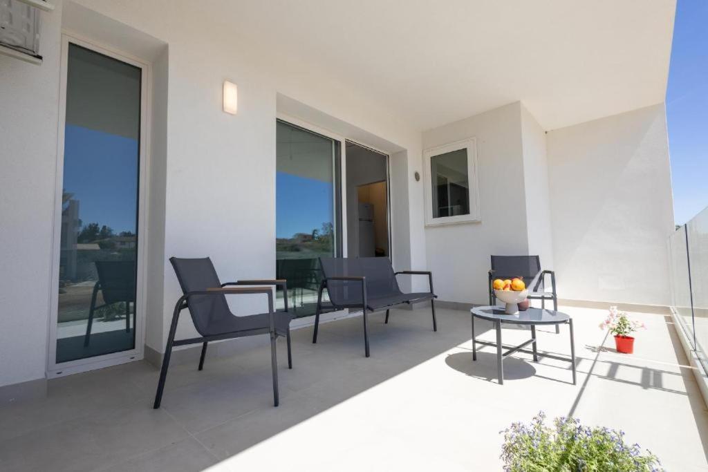 Residence Dara 409, 410 - Free Parking, Terrace, Wi-Fi, Air conditioning - 1