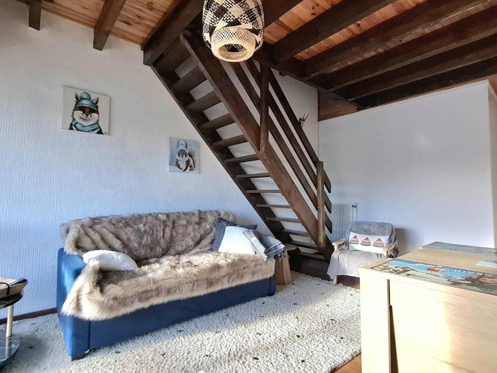 Charmant T2 Cabine cosy loggia fermée - FR-1-592-93 - 2