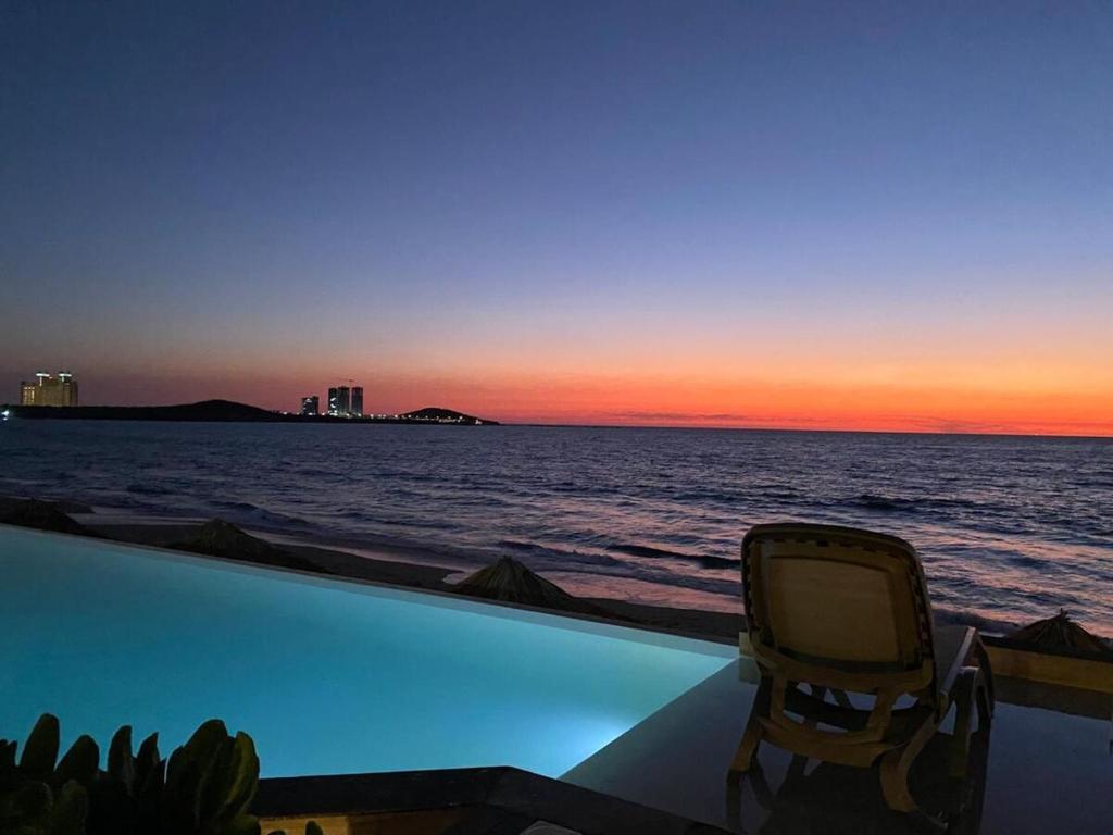 Beach Loft Style and Beach Heated Pool - 3