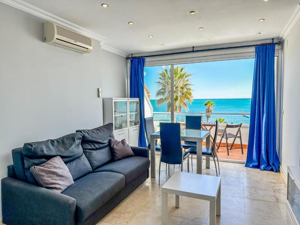 Studio in Torremolinos by Playa El Bajondillo - 2