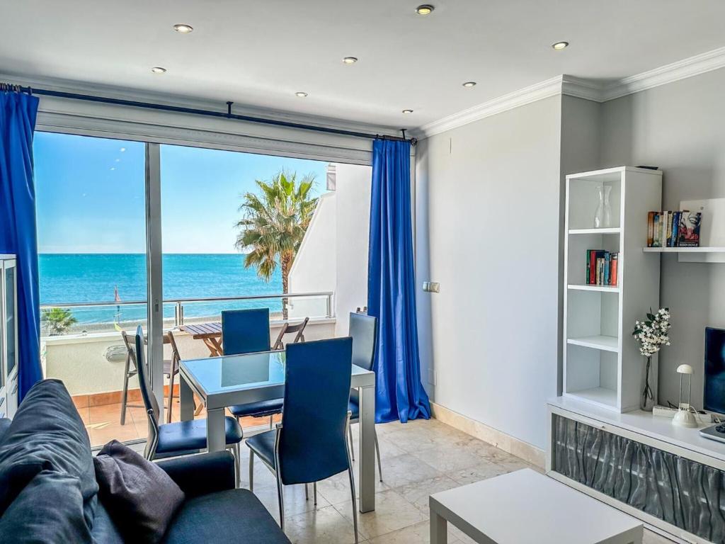 Studio in Torremolinos by Playa El Bajondillo - 4