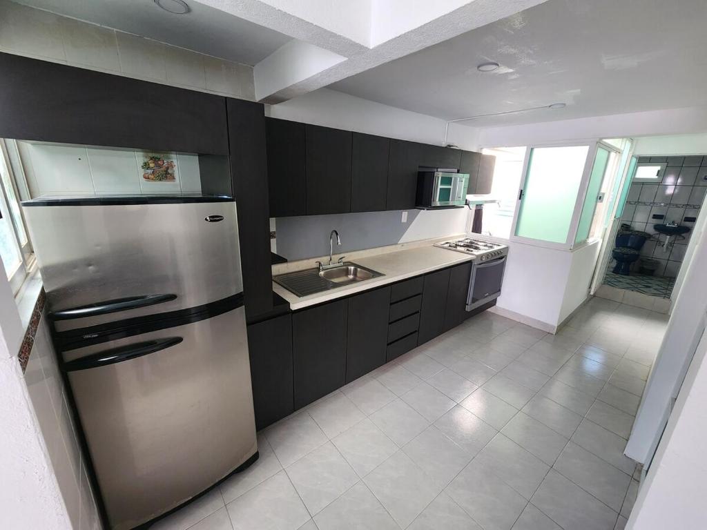 Suite 2 blocks from Estadio Banorte - 2