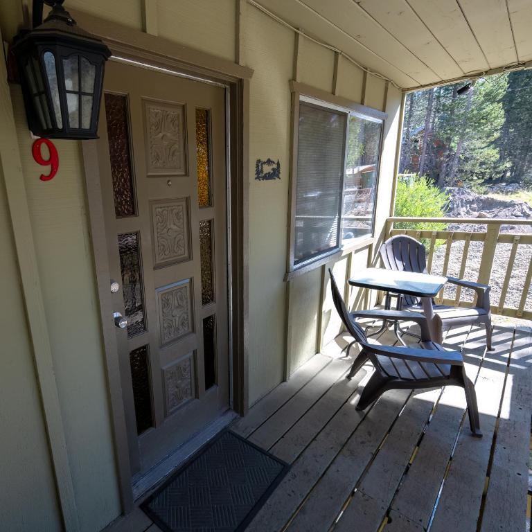 The Tamarack Lodge