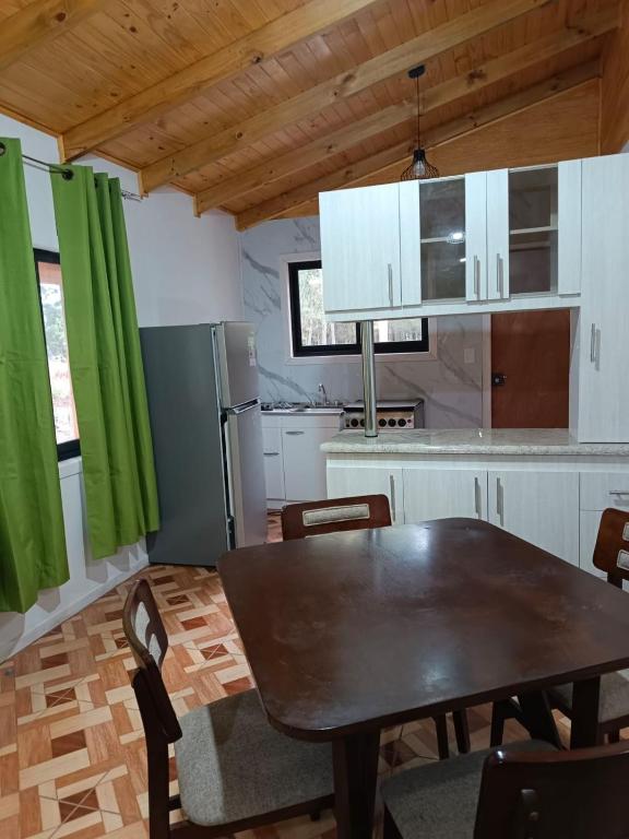 Cabañas en Pinto - 4