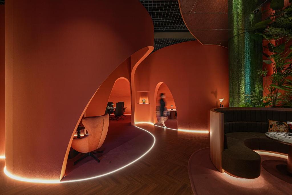 Pub/Lounge