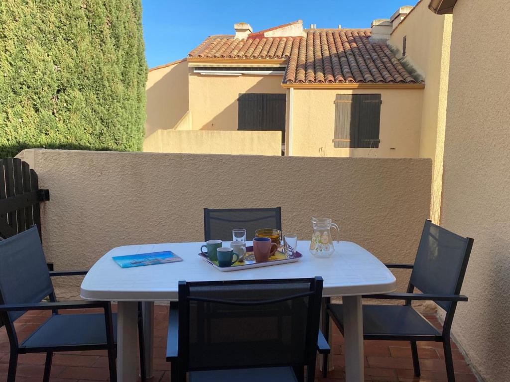 Appartement T2 Mezzanine Climatisé, 6 Pers, Proche Mer, Parking Privé, Leucate - FR-1-798-10 - 1