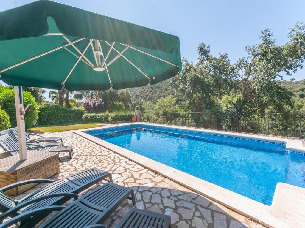 Villa in Calonge with Pool and Mountain Views - 1