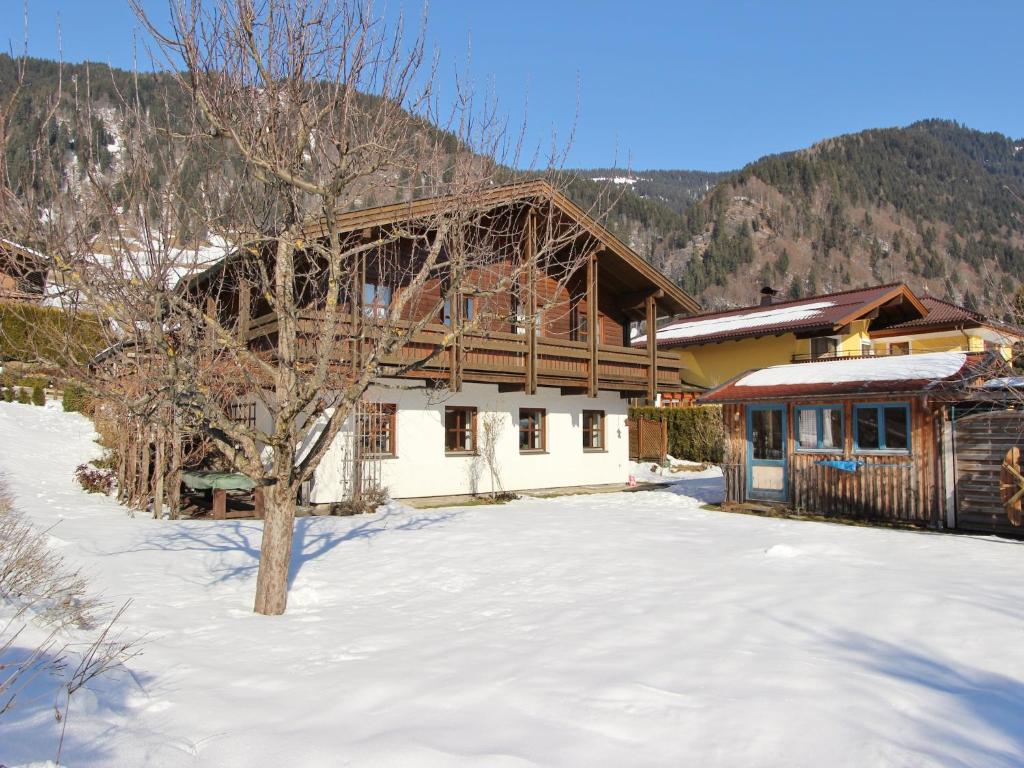 Country House Goldegg near Ski Slopes - 3
