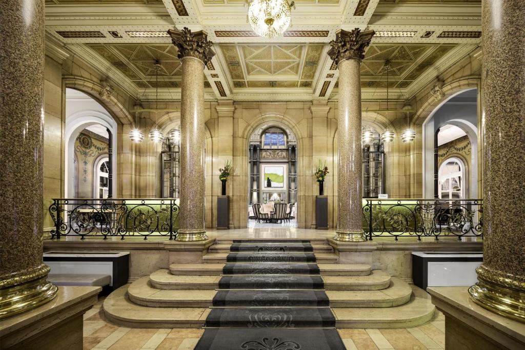 Фасада на хотела