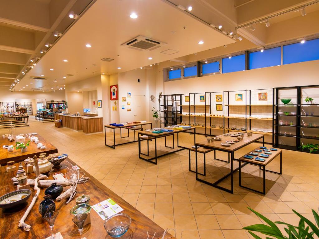 Shops